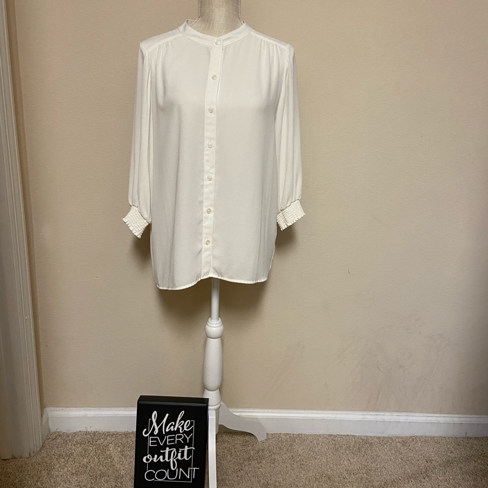 Chico’s Blouse Cream Beige Ivory Size 0 Polyester